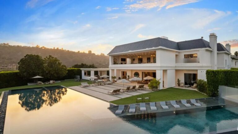 Jennifer Lopez and Ben Affleck and hoping to nab US68million for this property. Image TheMLS.com