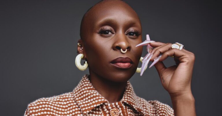 urlhttps3A2F2Fcalifornia times brightspot.s3.amazonaws.com2Fc02Fb12Fd0d661214667b03a14eeb42483852F1363611 env cynthia erivo photo 1