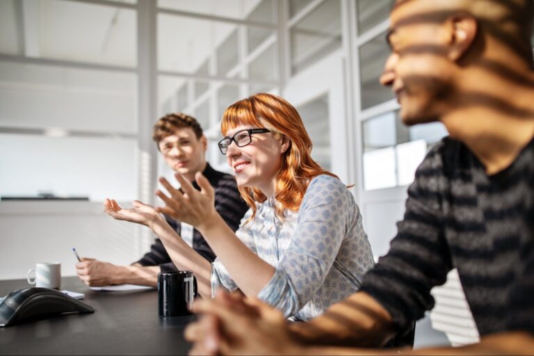 1744834390 creative internal communications at work 0425 g 1146500515