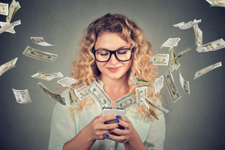 1744895274 turn side hustle into 6 figure business 0425 g 499910080