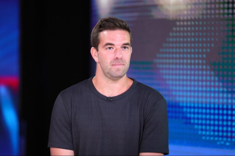 1745512372 Billy McFarland 2208866592